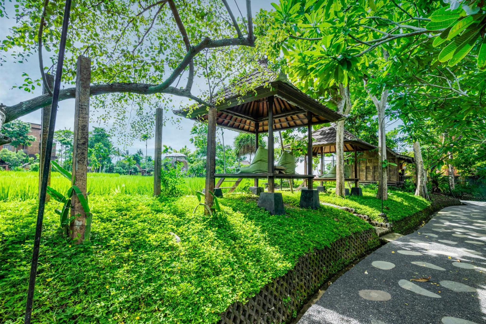 Kajane Yangloni At Ubud Exterior foto